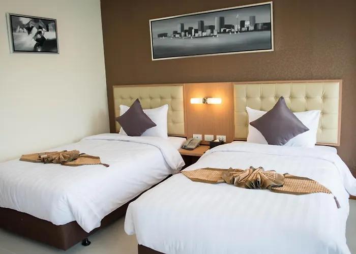 Picnic - Rang Nam Hotel
