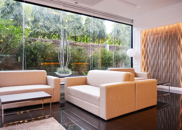 Picnic - Rang Nam Hotel
